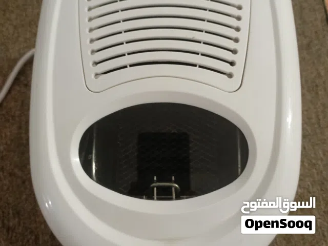 قلايا هومر منزلية شبه جديدة تم تجربتها مرة واحدة ممتازة للقلي جميع اللحوم والخظروات