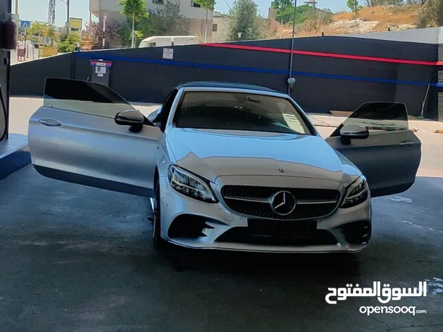 مريسدس كشف
