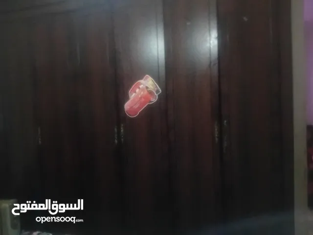 حاله جيد ادولب حالة ممتاز الدرج جيد
