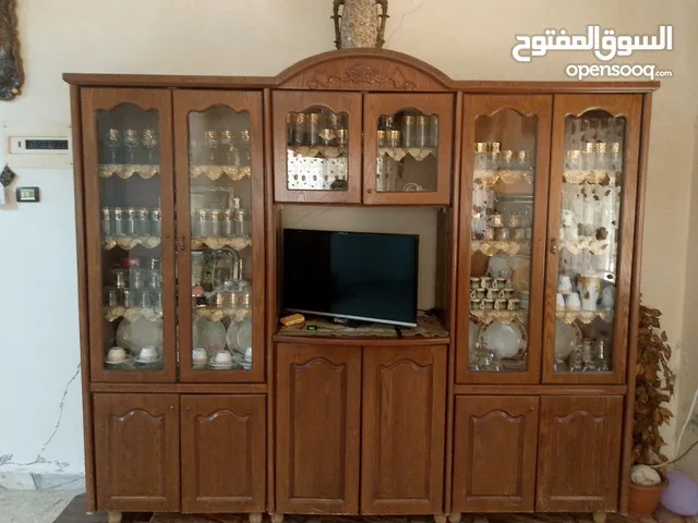 بوفيه ست خزائن قابل للتفاوض