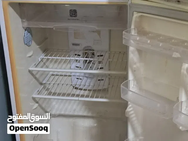 للبيع ثلاجه سامسونج مستعمله تبريد ممتاز