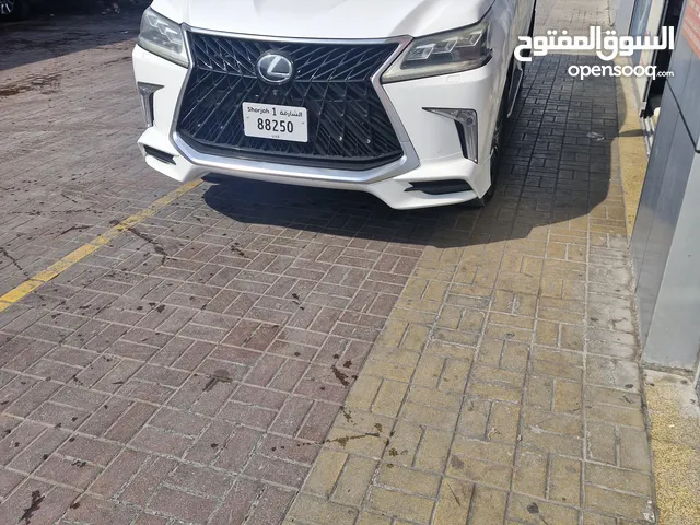 lexus LX 570