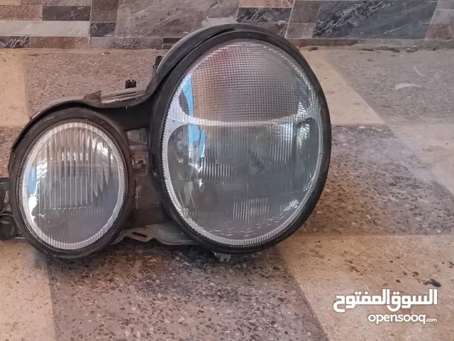 ضو امامي شمال قرش ونص 97