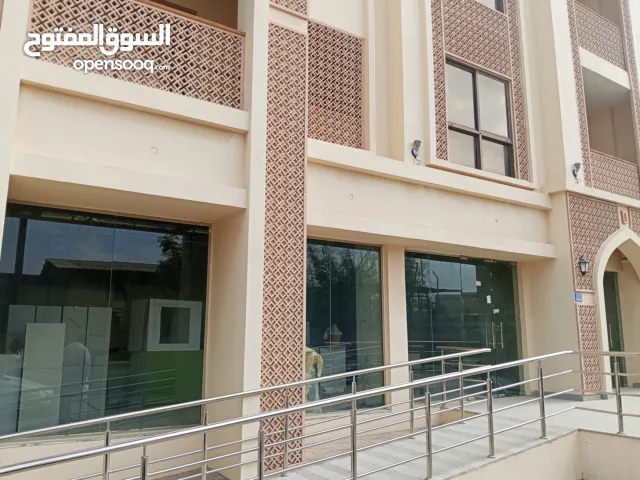 للايجار محل في الموالح خلف سيتي سنتر كمباوند مزايا مساحة المحل 50 متر