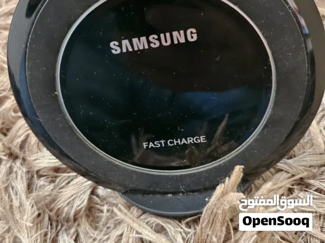 شاحن اصلي للبيع