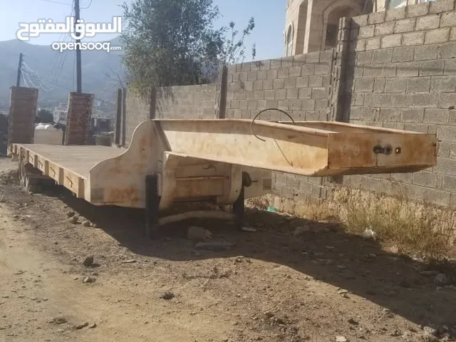 Flatbed Other 2010 in Sana'a