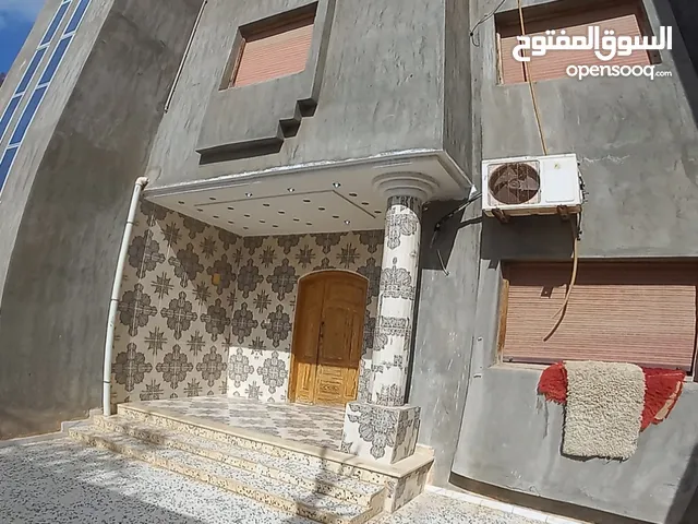 500 m2 More than 6 bedrooms Townhouse for Rent in Misrata Other