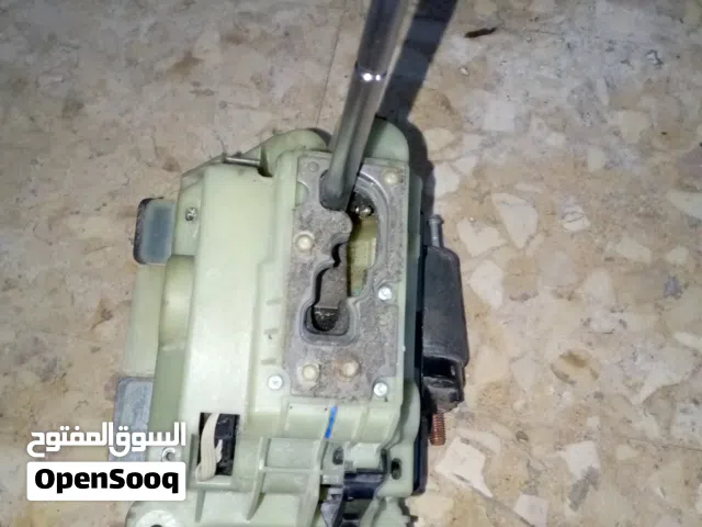 قطع غيار سيارات