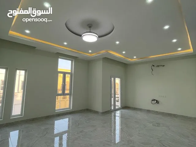 391 m2 4 Bedrooms Villa for Sale in Muscat Al Khoud