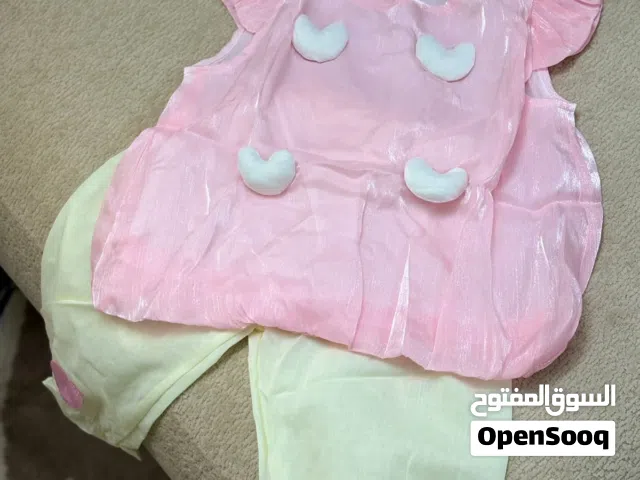 ملابس أطفال