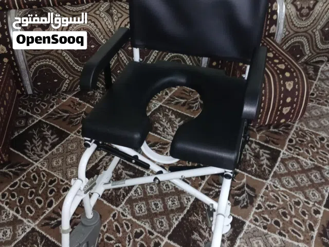 وعاء جمع النفايات حجم 18 4عجلات صغيرة كرسي متحرك لم تستخدم
