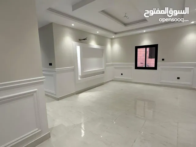 180 m2 5 Bedrooms Apartments for Sale in Jeddah An Nuzhah