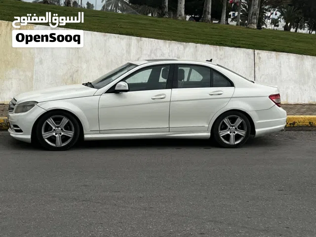 مرسيدس c300 موديل 2010
