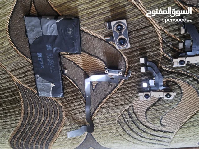 بضاعه ايفون xs نظيفه
