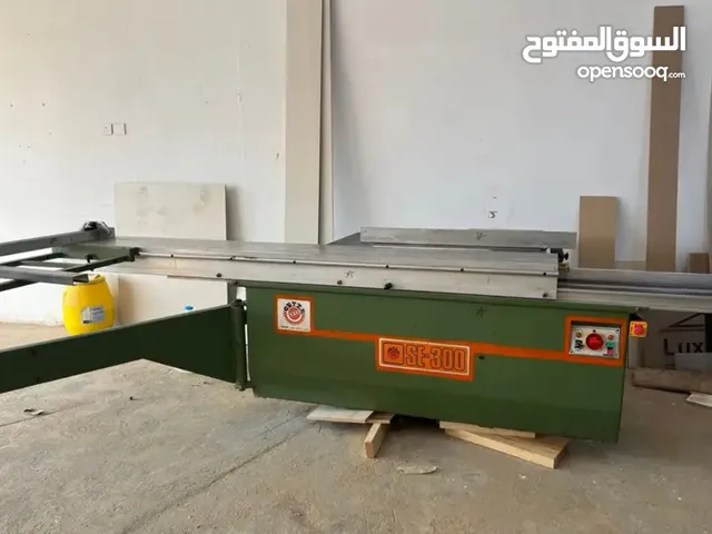 معدات ومكائن نجاره