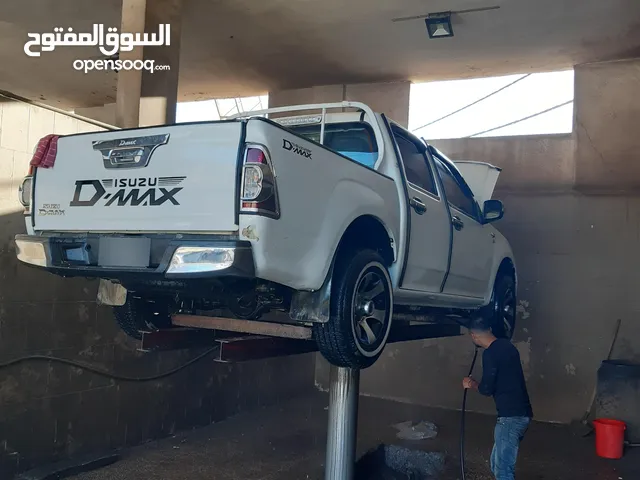 اسوزو ديماكس 2009