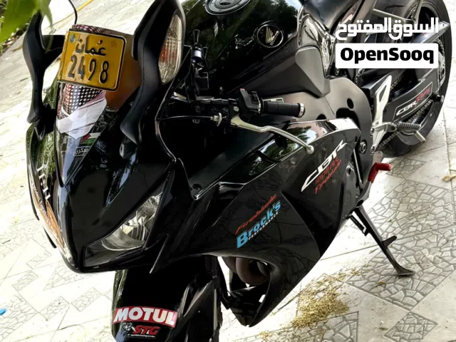 2014 هوندا CBR1000RR