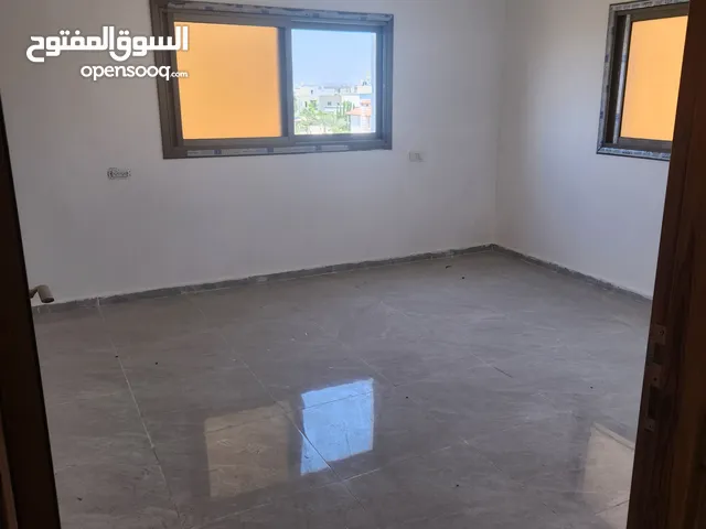 133 m2 More than 6 bedrooms Apartments for Sale in Tulkarm Far'un