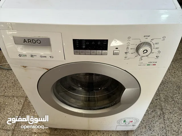 غسالة للبيع بحالة جيدة