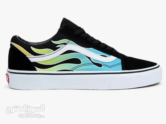 vans old skool glow flame not uesd new with box