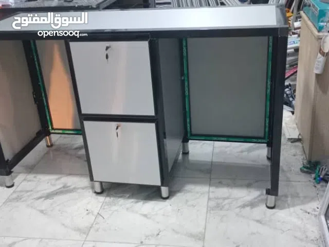 تصنيع وتركيب وصيانة المونيوم في بي سي سيرانتي دواليب كوجينة