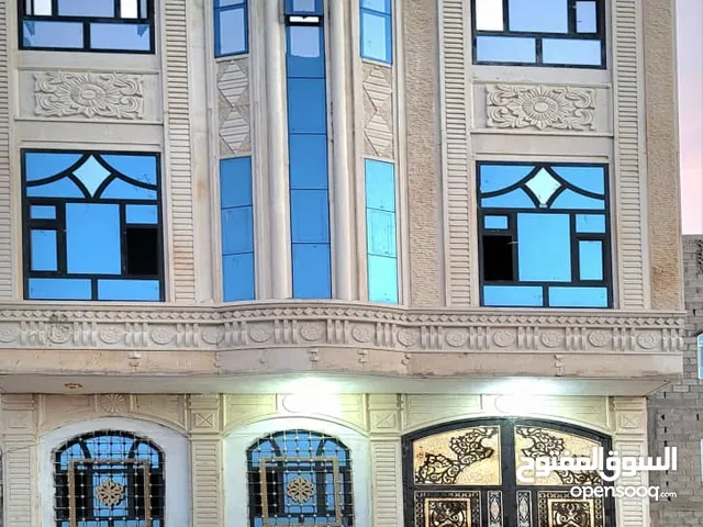 شارع 16 امامها مصلحة عامة حديقة بوابة الحديقة موقع استرتيجي شارع 16، الي الزفلت راسن