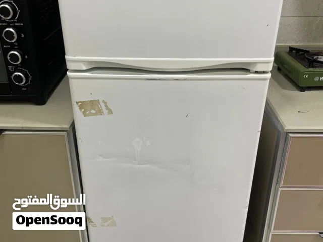 ثلاجة مستعملة للبيع