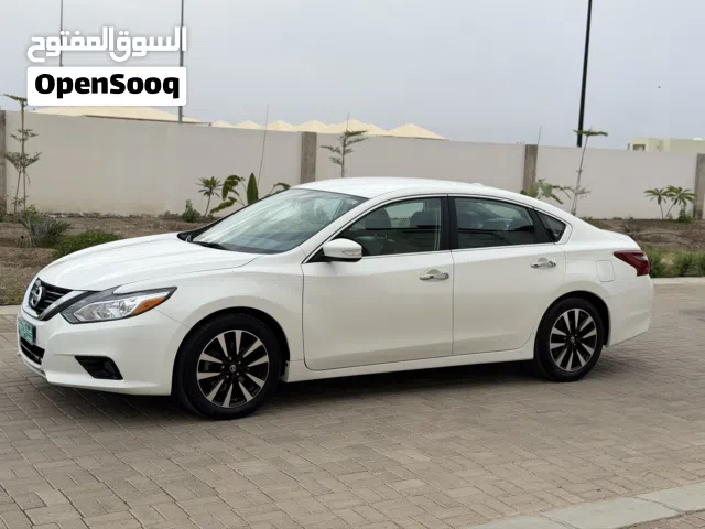 2017, نيسان, التيما, S