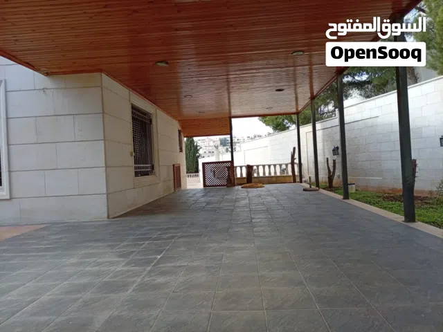 700 m2 4 Bedrooms Villa for Rent in Amman Dabouq