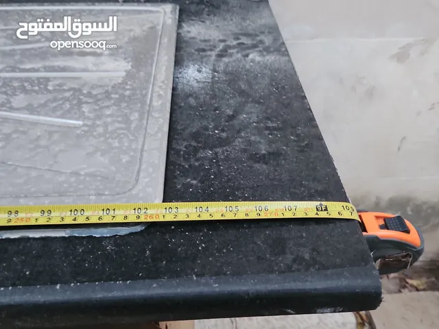 طاوله سراميك غلاسي للبيع بحاله جديده