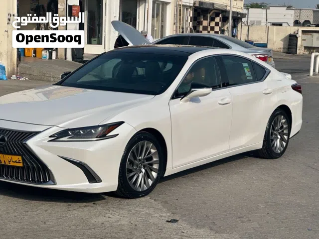 Used Lexus ES in Al Batinah