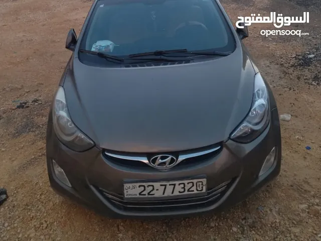 Hyundai Elantra Standard in Ajloun