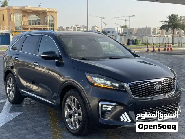 Used Kia Sorento in Ajman