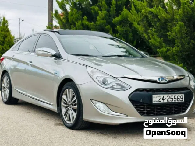 2012 هيونداي سوناتا Limited