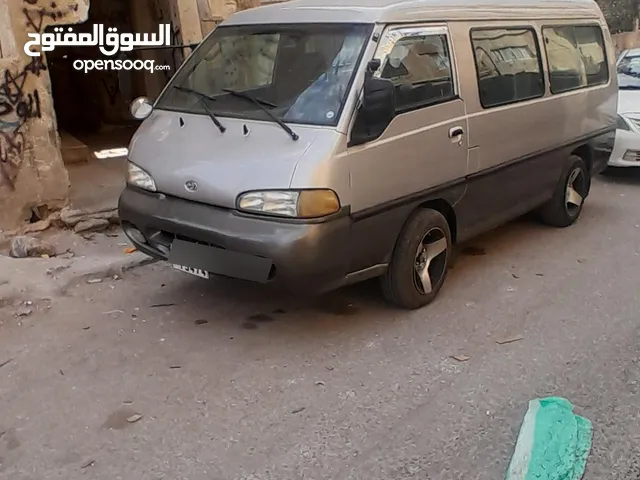 Used Hyundai H 100 in Amman