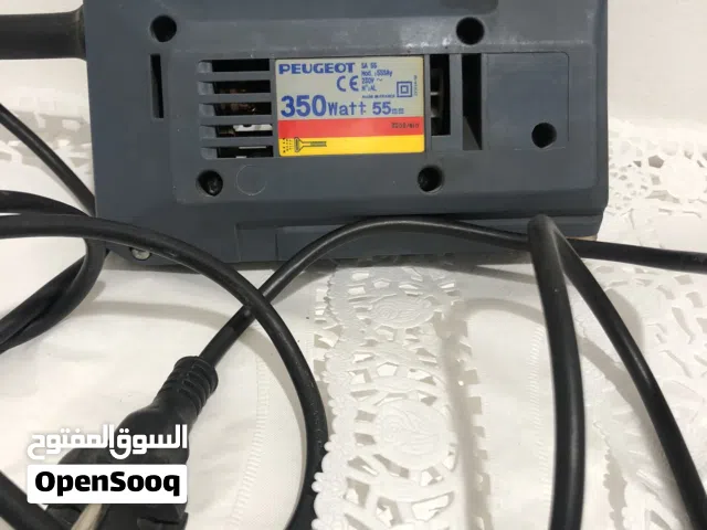 منشار كهربائي بيجو Peugeot 350 واط بحالة ممتازه للبيع -يحتاج فقط الى قاعدة تثبيت وريش قص ..