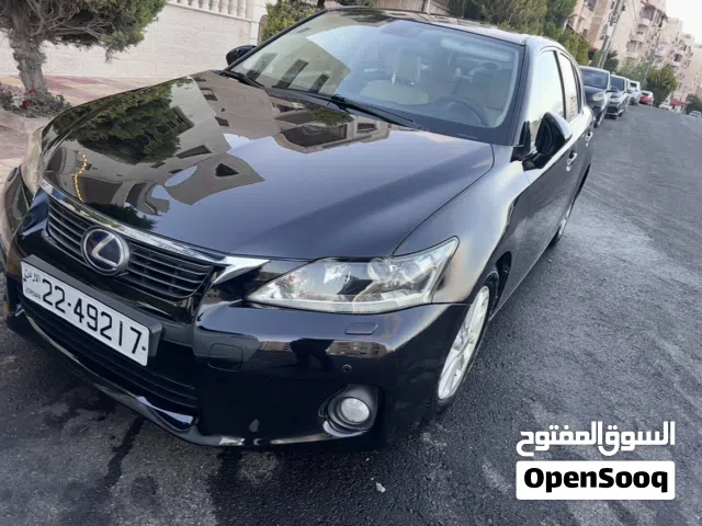2011 لكزس CT CT 200