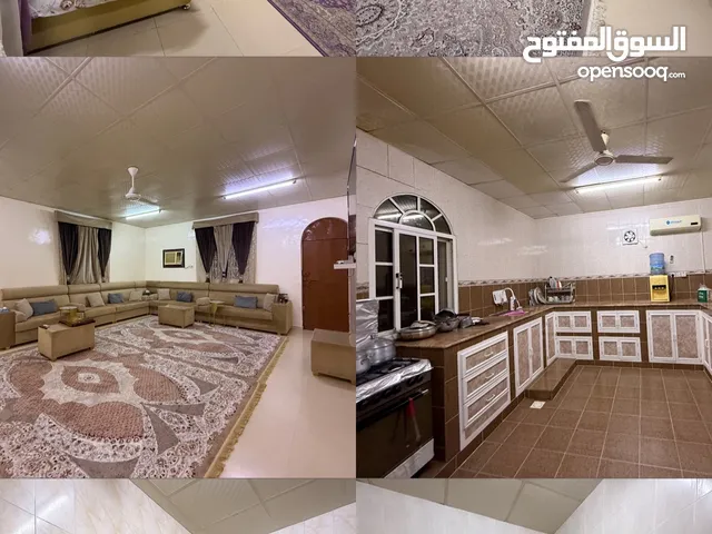 بيت للإيجار في امتداد عوقد الشمالية مربع أ
