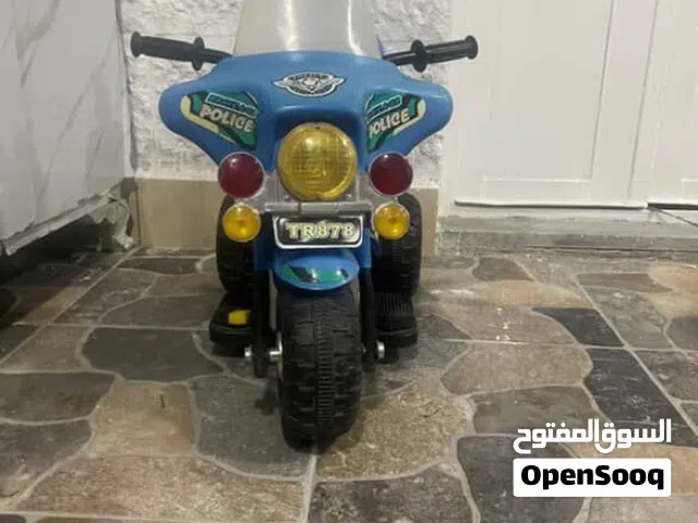 دراجة كهربائية بحالة مستعملة بطارية جديدة بورقتها مع الشاحن الاصلي