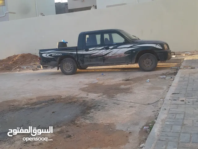 Used Mitsubishi L200 in Jebel Akhdar
