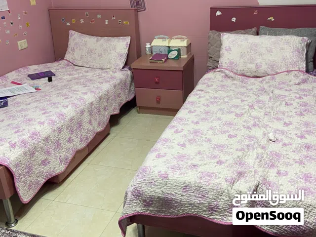 غرفة نوم بنات للبيع