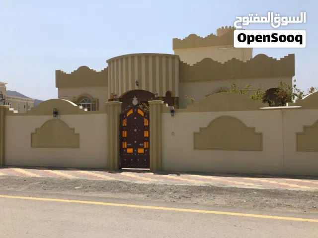 للبيع منزل سكني ولاية سمائل