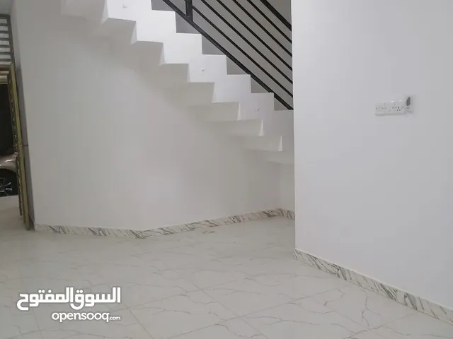 150m2 3 Bedrooms Townhouse for Rent in Basra Jubaileh