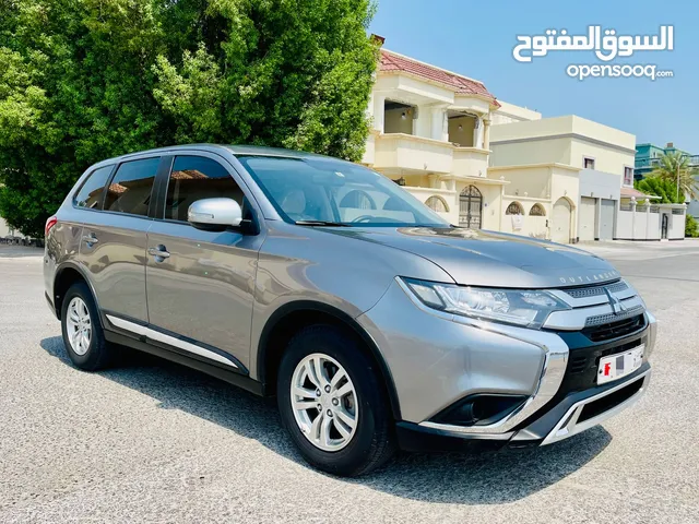 MITSUBISHI OUTLANDER 2020 MODEL, SINGLE OWNER, LOW MILEAGE, FOR SALE