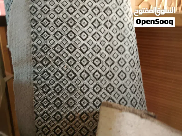 كاربد تركي ينفرش وجهين تقريبا جديد لان مساحته جبيره مناسبت البيت تقريبا 10×8م