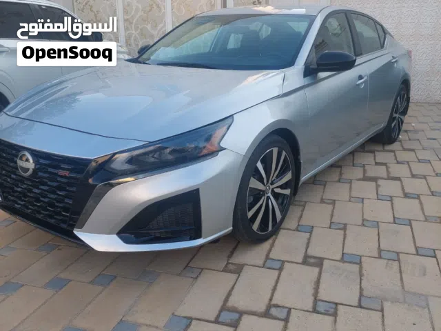 nissan altima 2019 sr