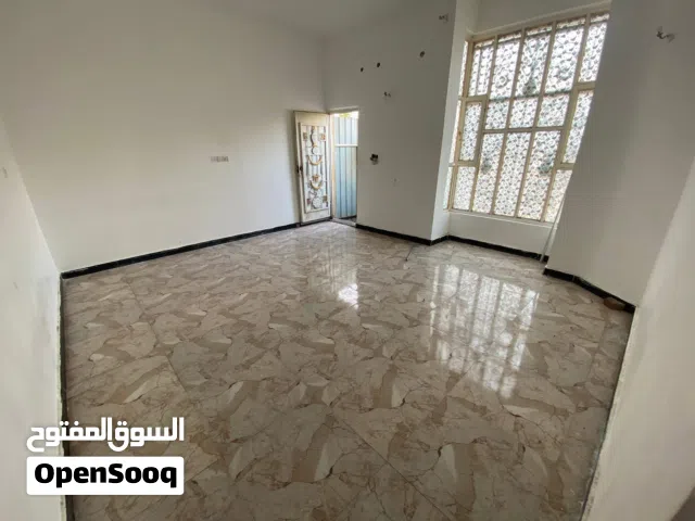 شقة طابق ثاني درج معزول تابع الوصف