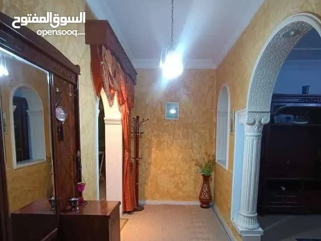 300 m2 3 Bedrooms Townhouse for Rent in Tripoli Zanatah