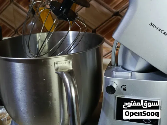 عجانه جديده مع خلاط عصير وكلشي ست البيت