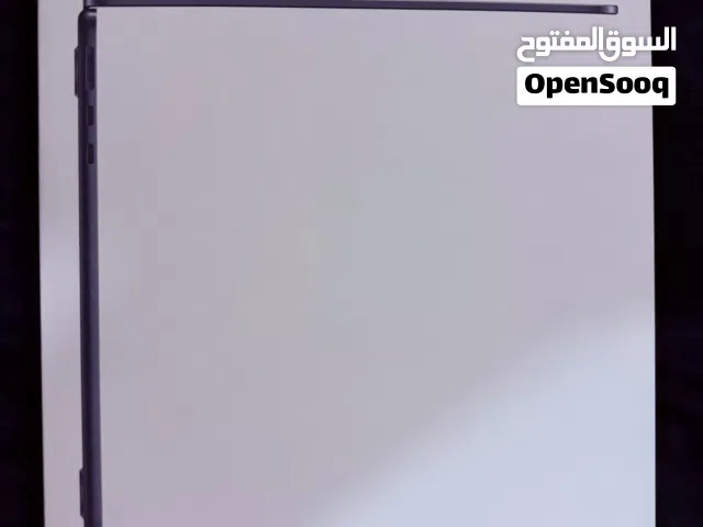 للبيع ماك بوك إير 13 بوصة - معالج M5 الأحدث (موديل 2026) - حالة الوكالة